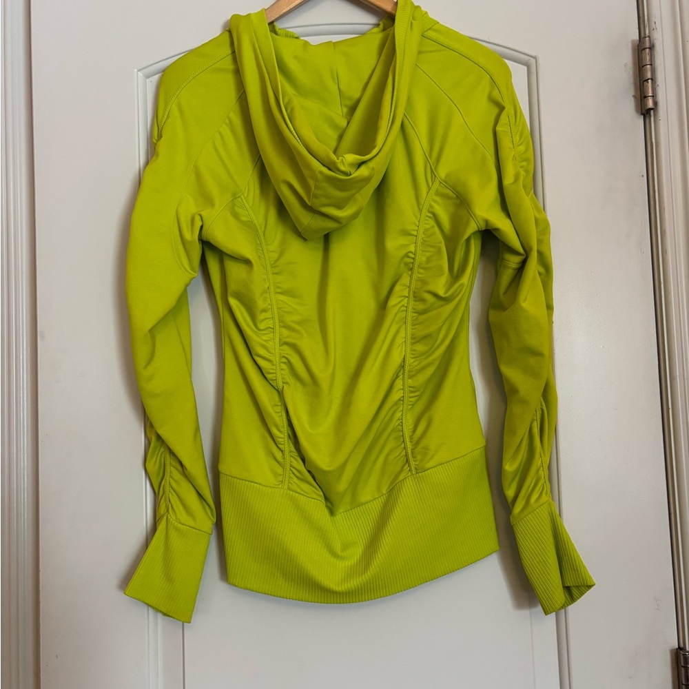 ATHLETA Vibrant Green/Yellow Zip-Up Hoodie with Ruching Front and Back. Medium. - Picture 2 of 5